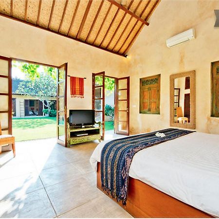 Rumi Villas Seminyak Quarto foto
