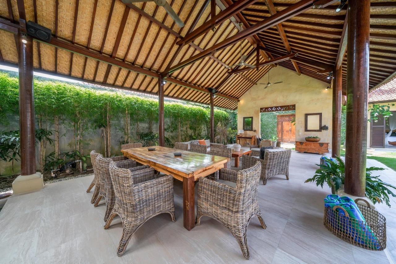 Rumi Villas Seminyak Exterior foto