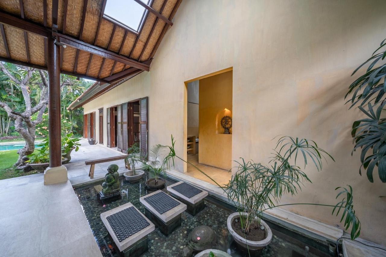 Rumi Villas Seminyak Exterior foto